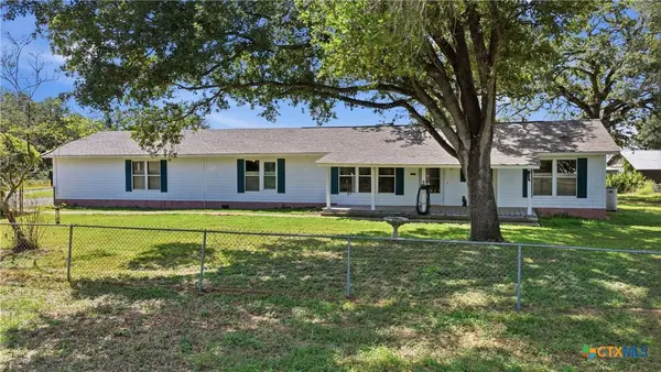 4821 Fm 467, Seguin, TX 78155