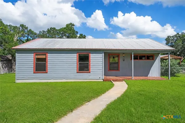 107 W Holland Street, San Marcos, TX 78666