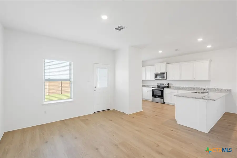 152 SE Wirepass Crest, Jarrell, TX 76537 - #2