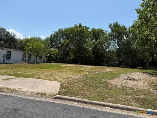 2511 Ozark Street, Victoria, TX 77901