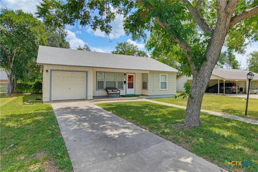 437 Wallace Street, Seguin, TX 78155 - #2