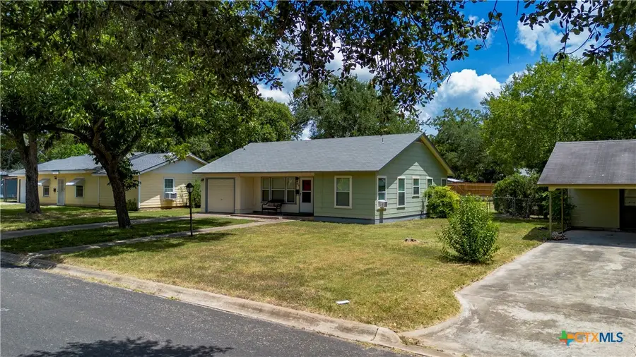 437 Wallace Street, Seguin, TX 78155 - #3