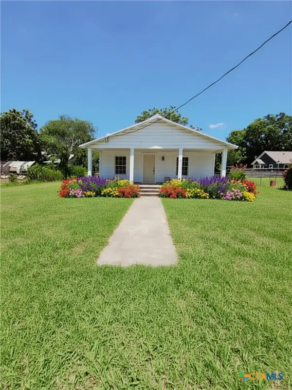 404 N Hill Street, Itasca, TX 76055