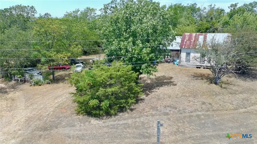 506 S Avenue C, Elgin, TX 78621 - #2