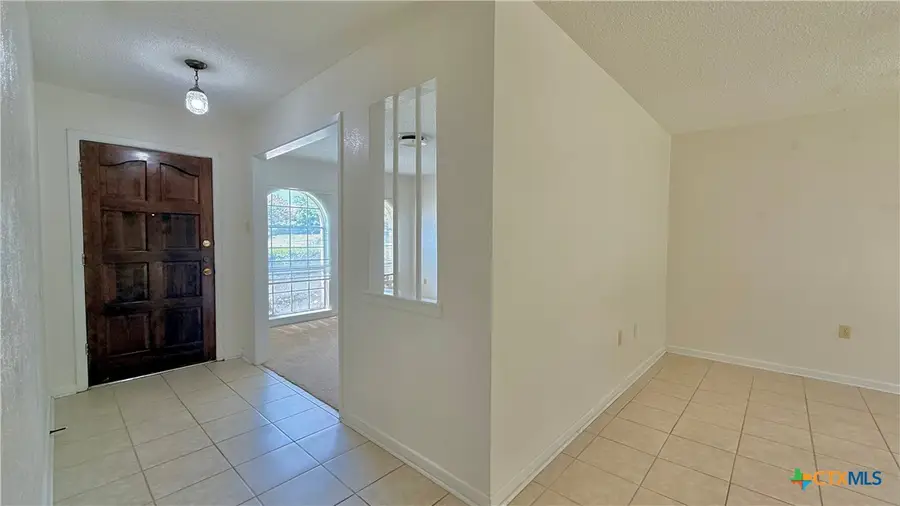 604 N 19th Street, Copperas Cove, TX 76522 - #3