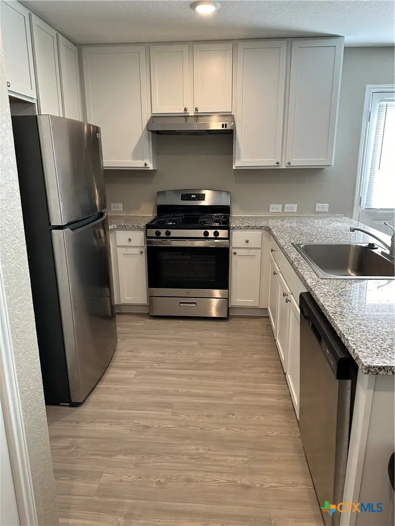5930 San Geronimo, Seguin, TX 78155 - #3