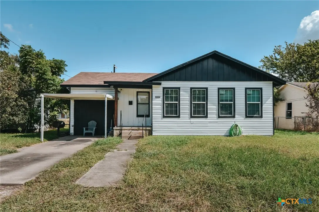 1804 E Guadalupe Street, Victoria, TX 77901 - #1
