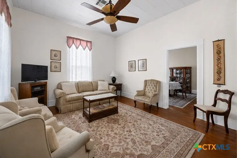 1011 N 15th Street, Temple, TX 76501 - #3