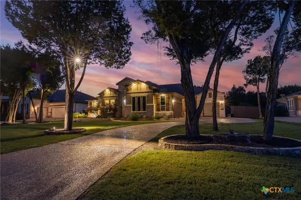 965 Woodland Oaks, New Braunfels, TX 78132