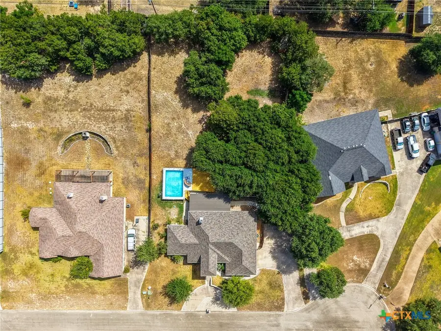 3917 Walden Creek Crossing, Harker Heights, TX 76548 - #3