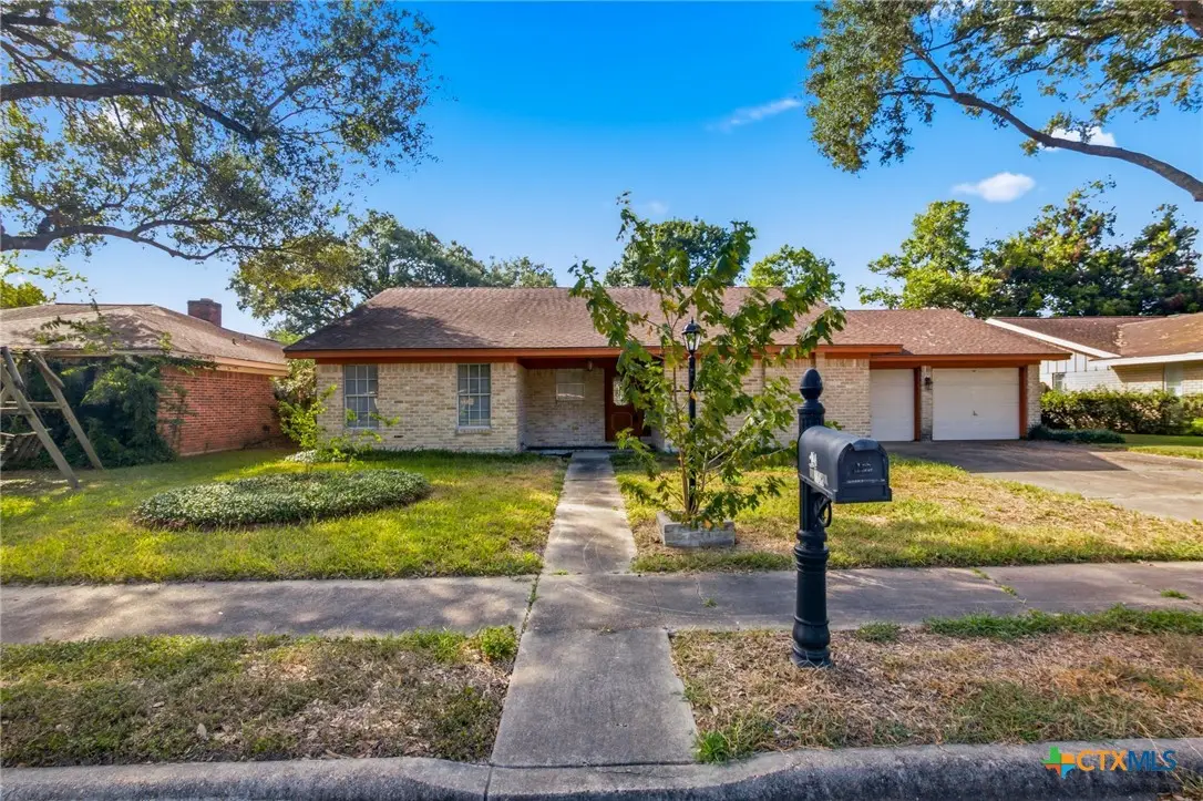 108 Castleway Street, Victoria, TX 77904 - #1