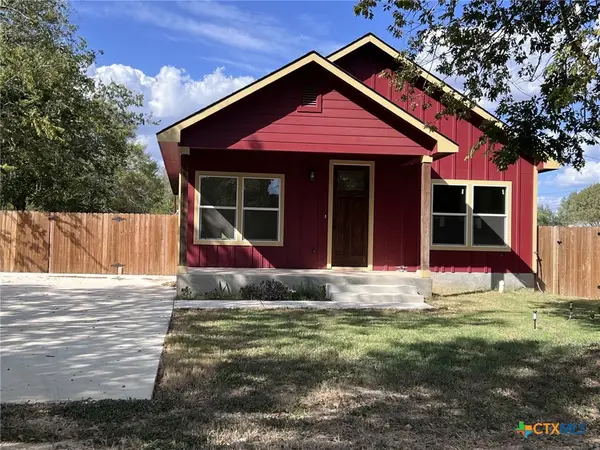 410 W Trinity Street, Luling, TX 78648