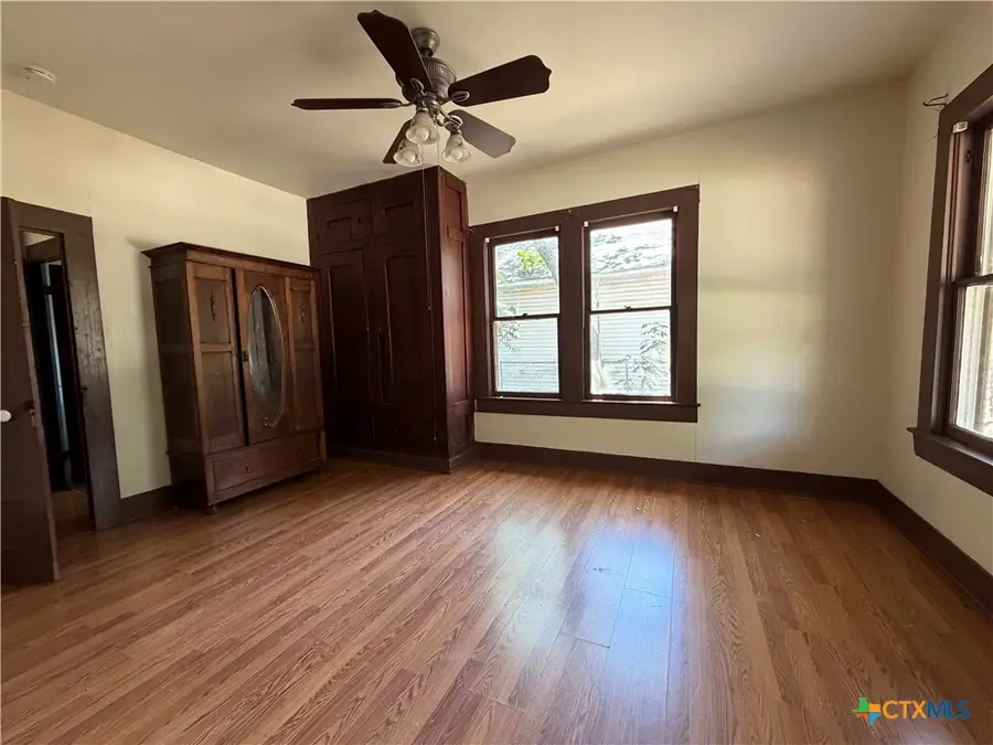112 Darst Street, Gonzales, TX 78629 - #3
