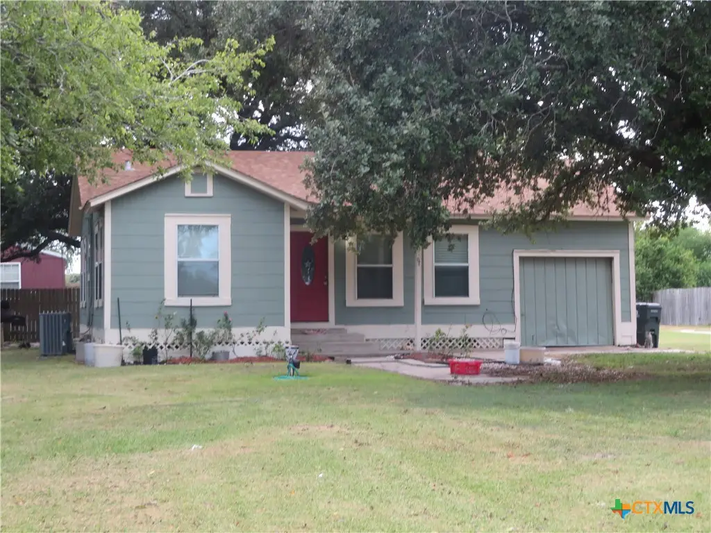 301 & 301A Colorado, Edna, TX 77957 - #1