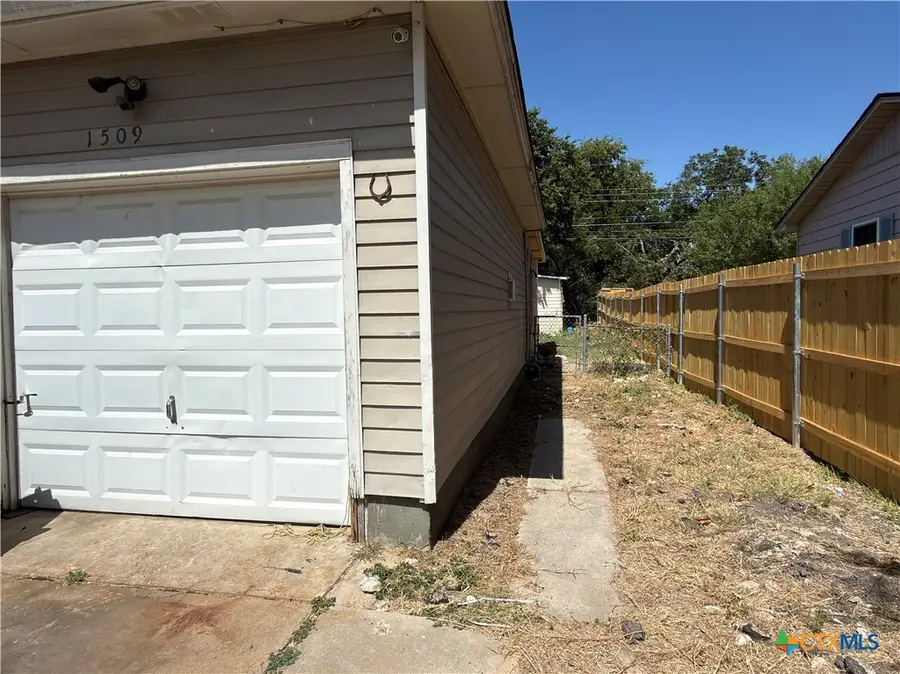 1509 N W S Young Drive, Killeen, TX 76543 - #2