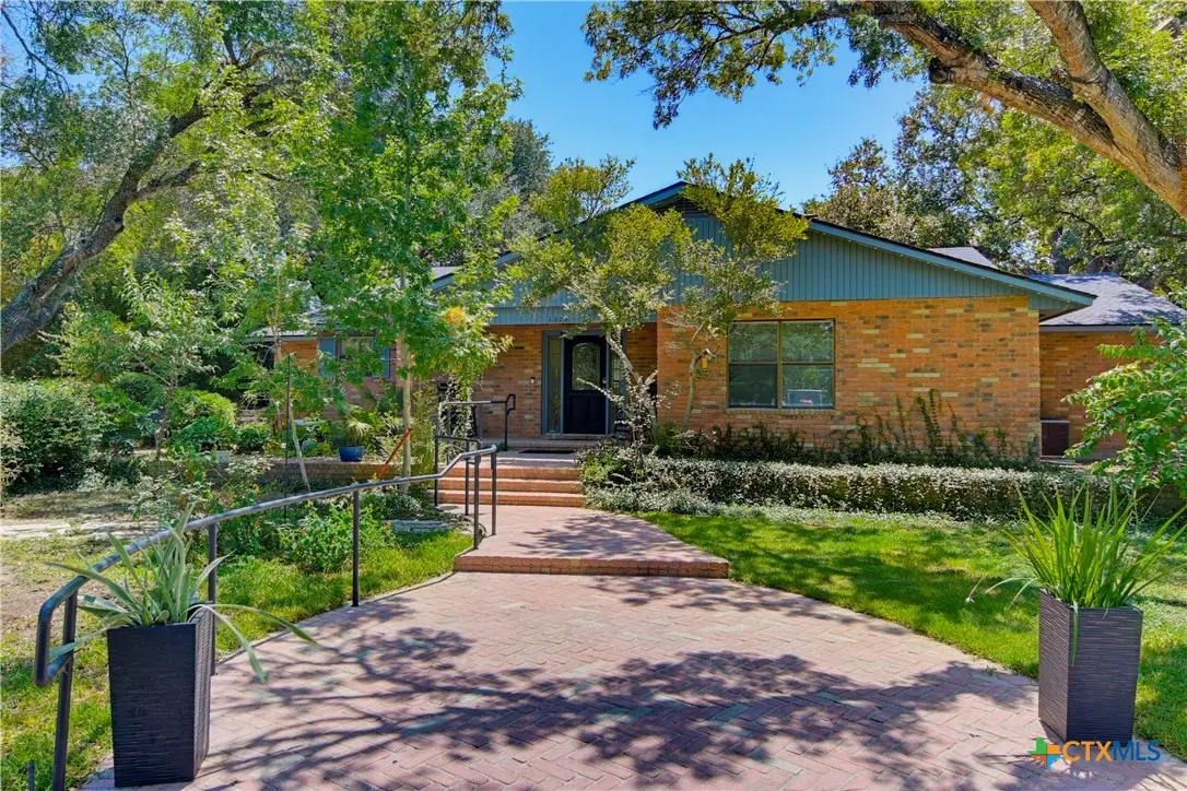 1223 Old Homestead, Seguin, TX 78155 - #1