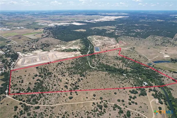 801 County Road 344, Jarrell, TX 76537
