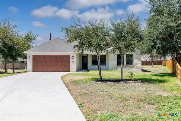 228 Plum Street, Luling, TX 78648