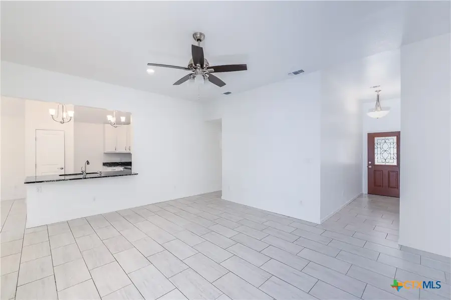 228 Plum Street, Luling, TX 78648 - #3
