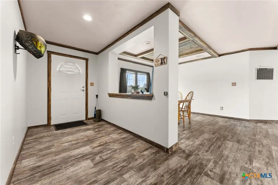 204 Rogers Street, McGregor, TX 76657 - #2