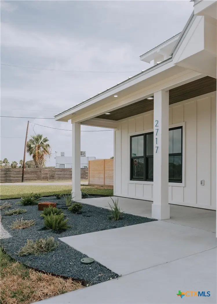 2717 Lakeview Drive, Rockport, TX 78382 - #2