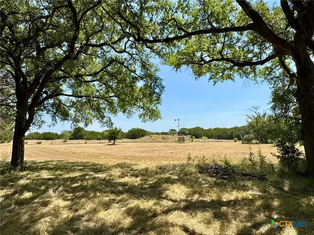 745 S Rocky Trail, Lampasas, TX 76550 - #1