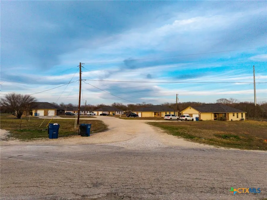 560-566 Crest Circle Drive, San Marcos, TX 78666 - #2