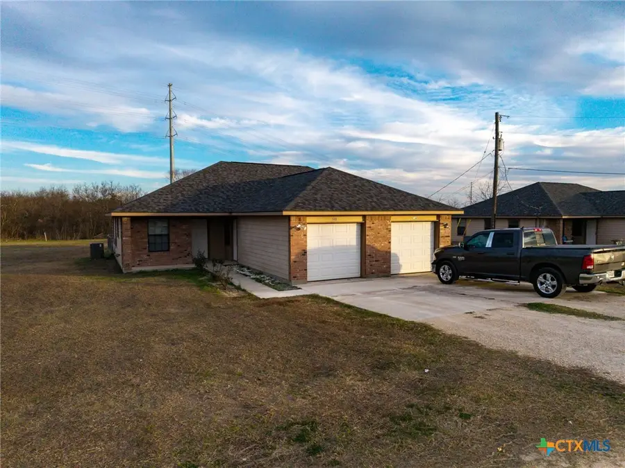 560-566 Crest Circle Drive, San Marcos, TX 78666 - #3