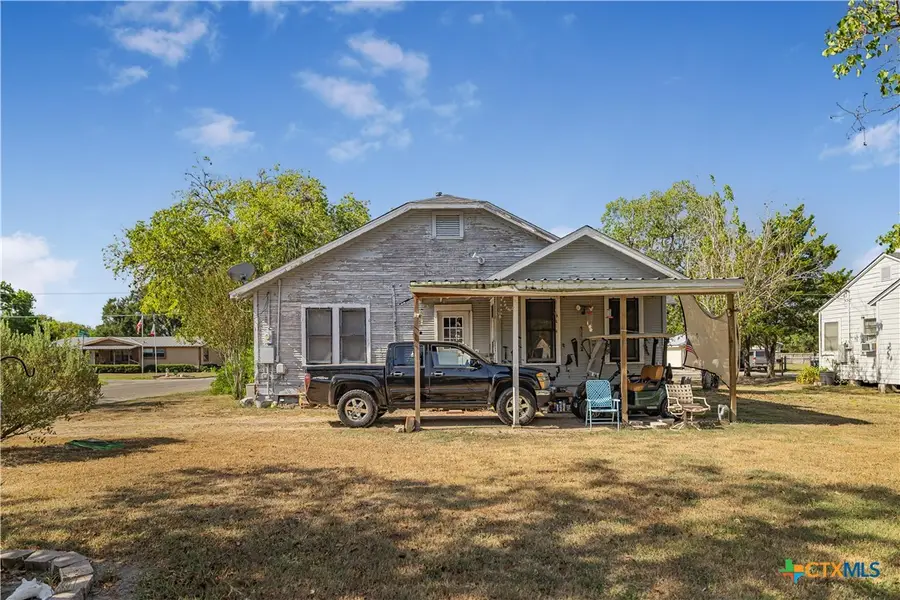 520 E First Street, Cuero, TX 77954 - #3