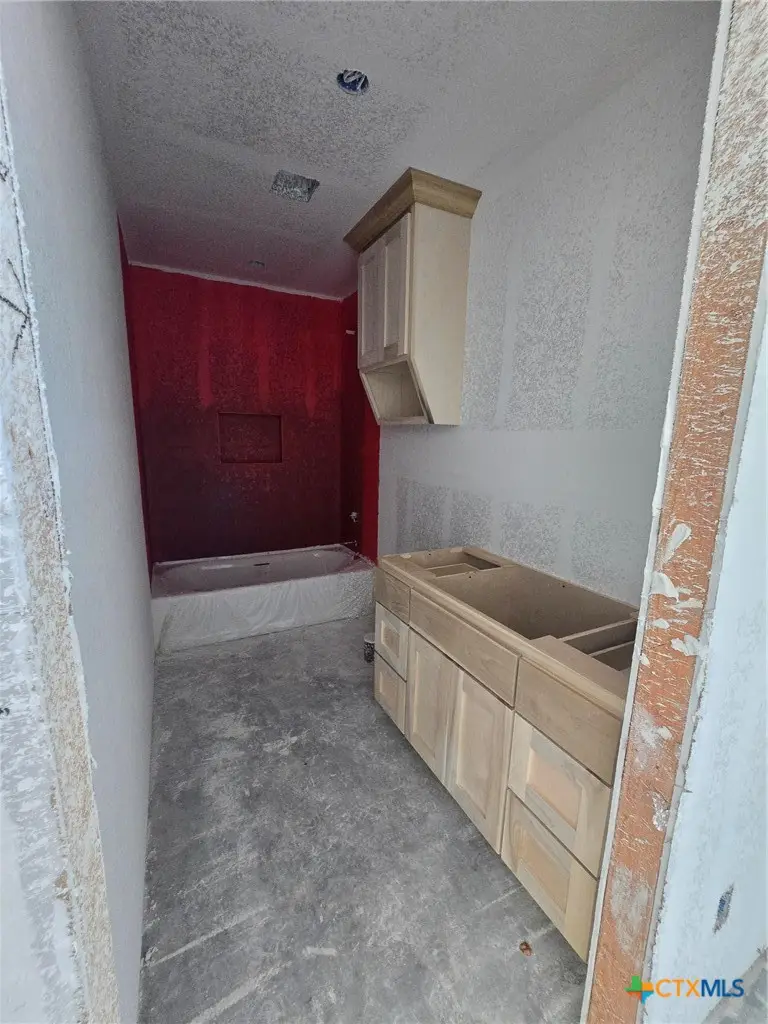 504 N 14th Street, Gatesville, TX 76528 - #3