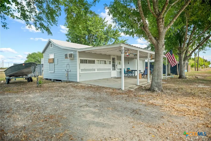 190 La Lucia Street, Port Lavaca, TX 77979 - #3
