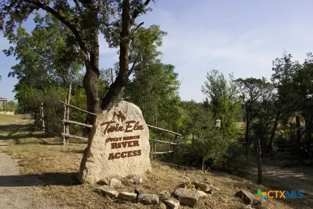 810 Fm 470, Bandera, TX 78003 - #1