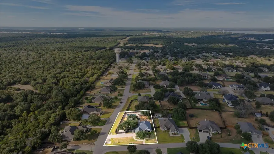 123 Archstone Loop, Belton, TX 76513 - #2