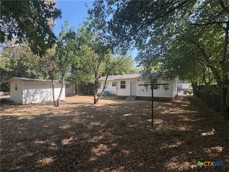 804 Park Avenue, Copperas Cove, TX 76522 - #2
