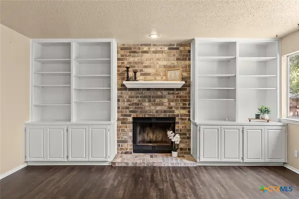 5110 Glenoak Drive, Killeen, TX 76542