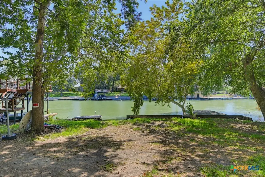924 Lake Drive, Seguin, TX 78155 - #3
