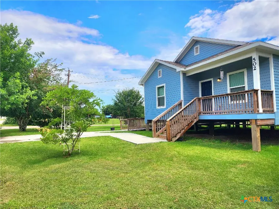 502 Migl Street, Yoakum, TX 77995 - #3