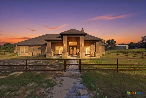 494 Flash Circle, Gonzales, TX 78648