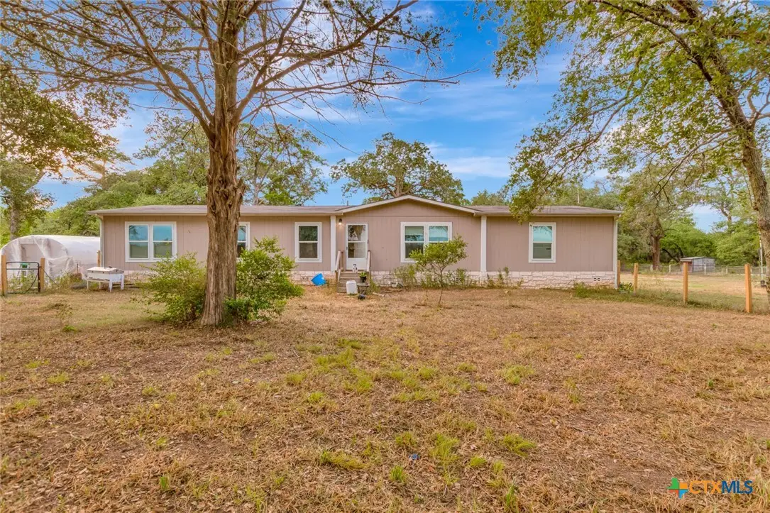 410 Cr 426, Yoakum, TX 77995 - #1