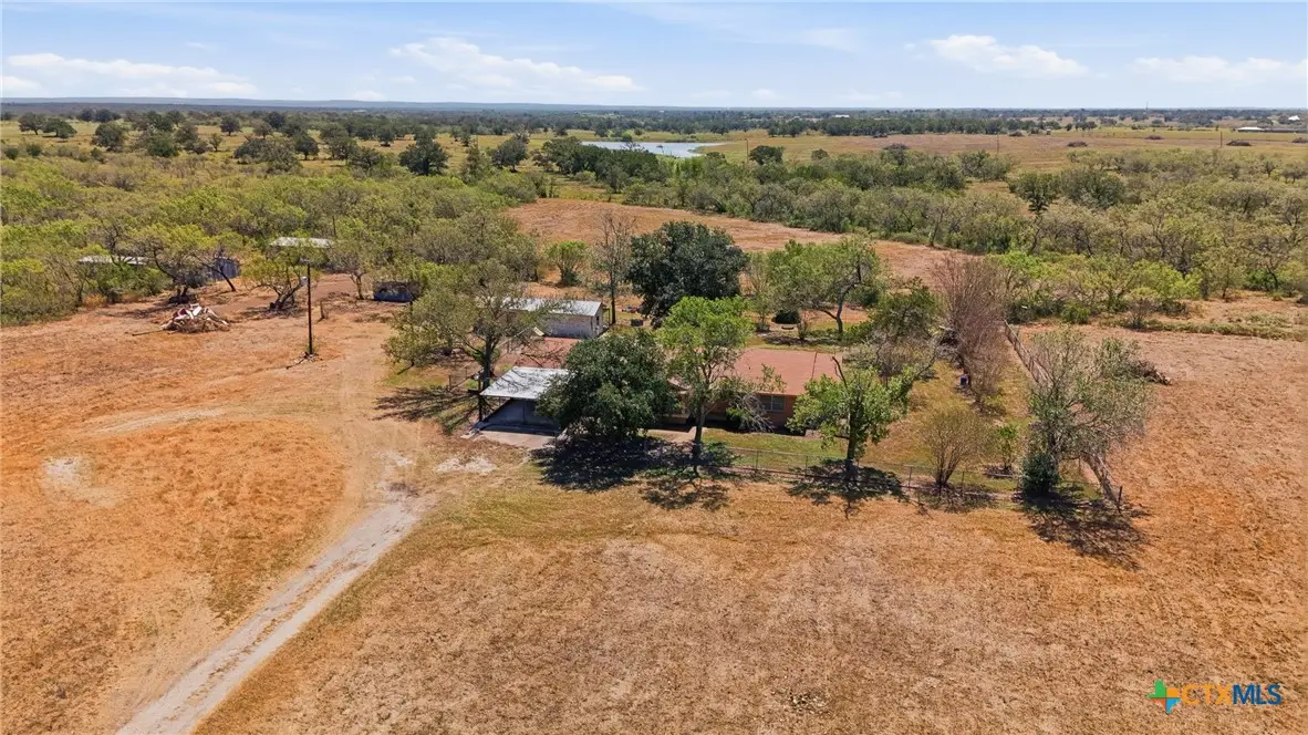 821 Cr 482, Gonzales, TX 78629 - #1