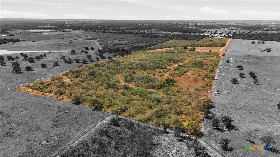 821 Cr 482, Gonzales, TX 78629 - #2