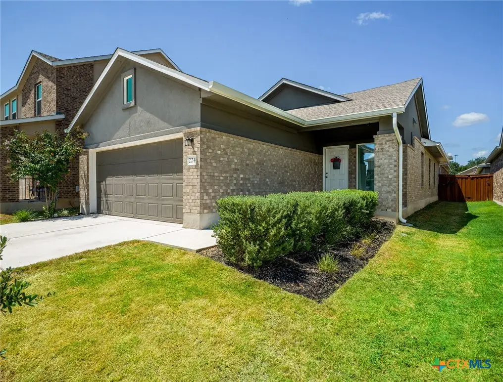 224 Grey Slate Avenue, Marble Falls, TX 78654 - #1