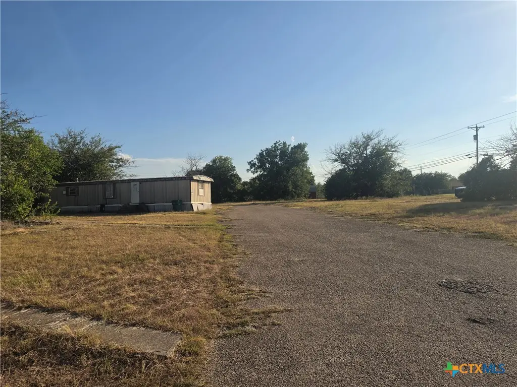 210 E Kathey Road, Harker Heights, TX 76548 - #1