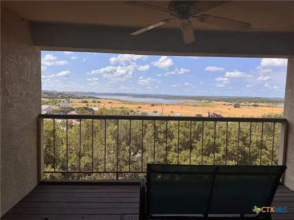 1256 Cougar Drive #6, Canyon Lake, TX 78133
