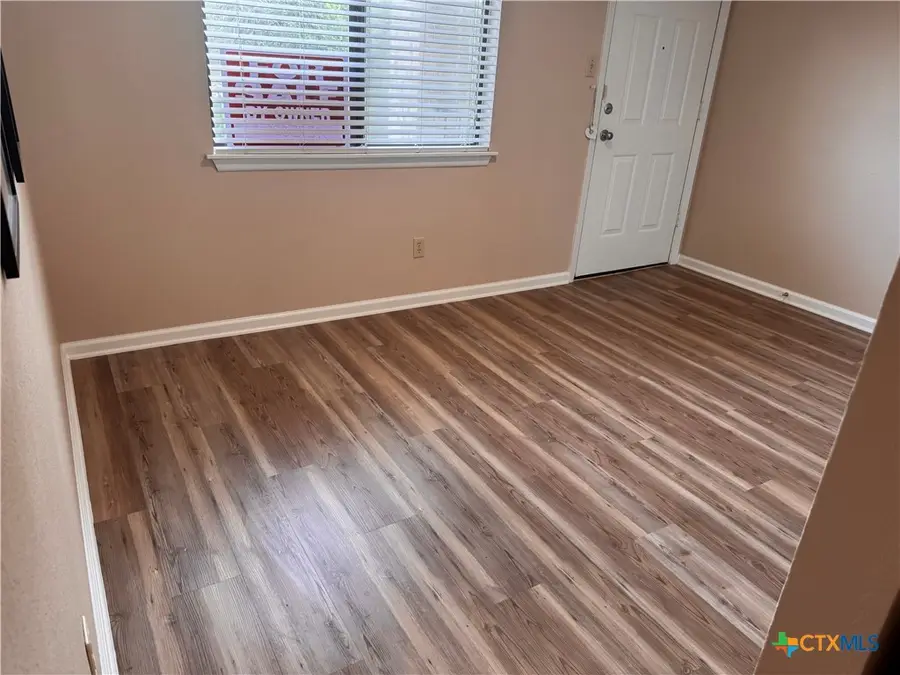 1256 Cougar Drive #6, Canyon Lake, TX 78133 - #3