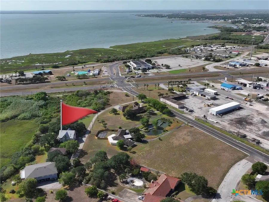 4 Westmont Street, Port Lavaca, TX 77979 - #3