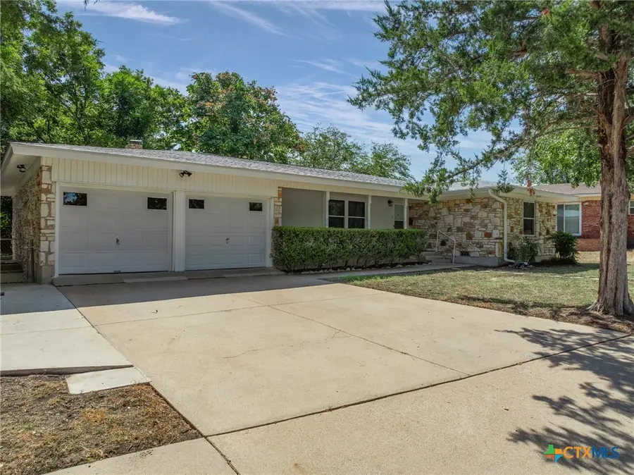 511 Ridge Street, Copperas Cove, TX 76522 - #2