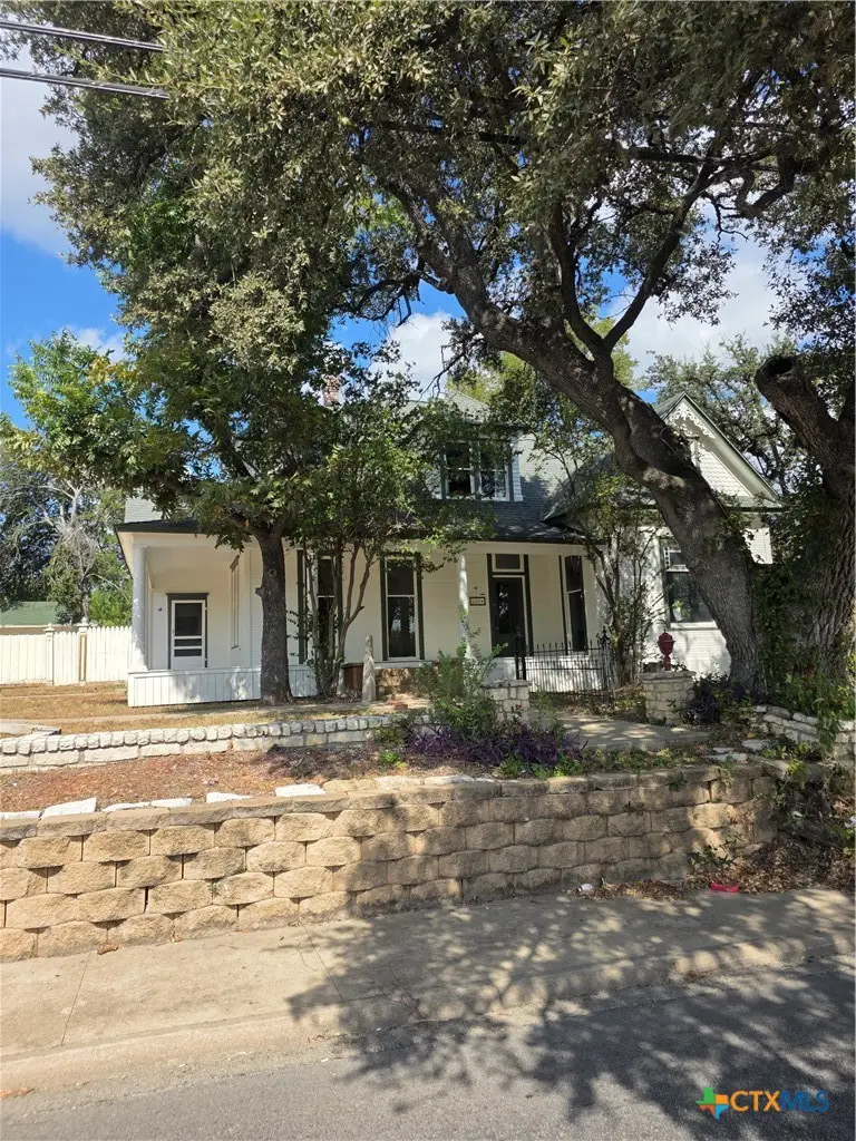 620 S Main Street, Belton, TX 76513 - #2