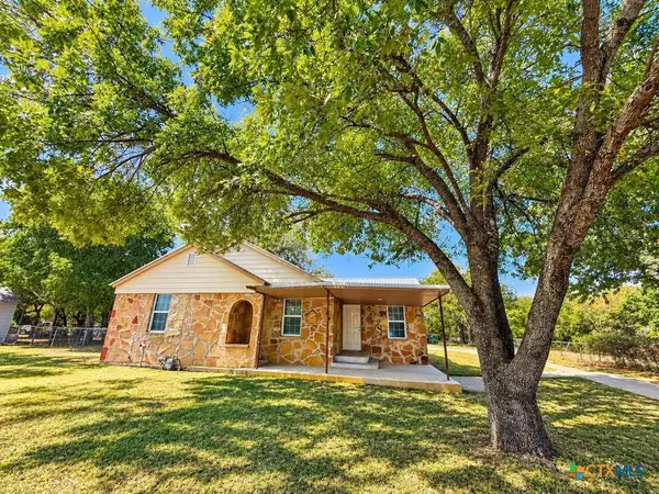 1115 W Main Street, Gatesville, TX 76528