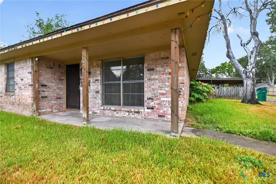 1006 S 2nd Street, Ganado, TX 77962 - #2